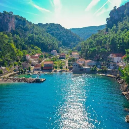 Apartment Vela Stiniva - Two Bedroom With Terrace And Sea View Zastrazisce