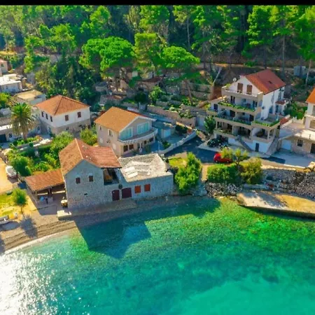 Vela Stiniva With Terrace Zastrazisce